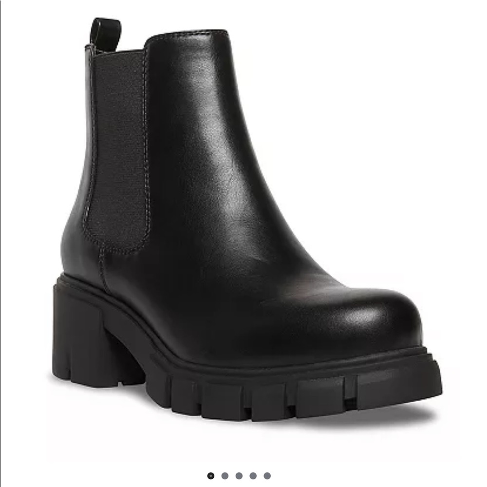 Madden girl Tessa booties